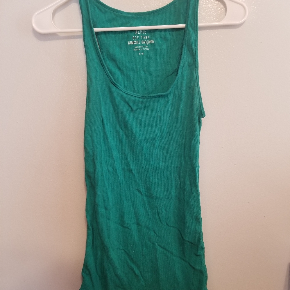 Ribbed tank